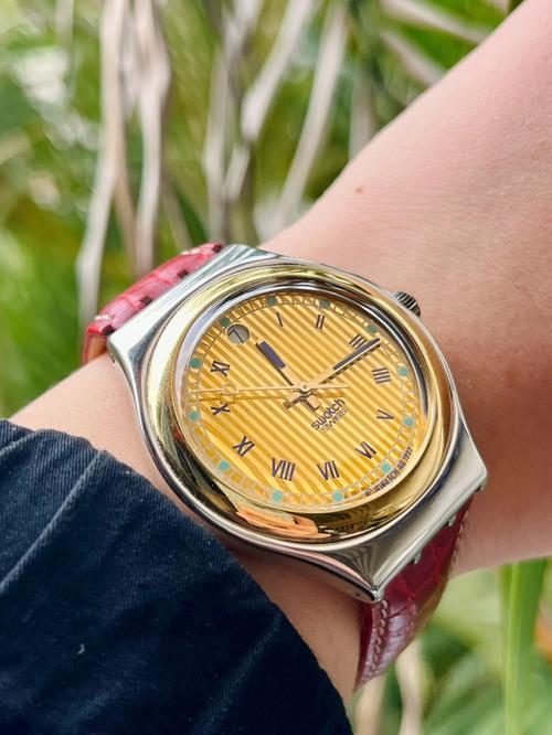 上世纪石英风暴后尼古拉斯哈耶克收购厂家组建Swatch拯救瑞士钟表(图1)