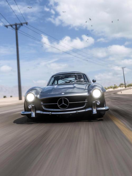 奔驰300 SLR Uhlenhaut Coupé以1.35亿欧元创下全球最贵汽车记录(图1)