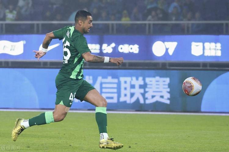 山东鲁能金靴莱昂纳多成2024年首位离队球员 即将加盟浙江队(图1)