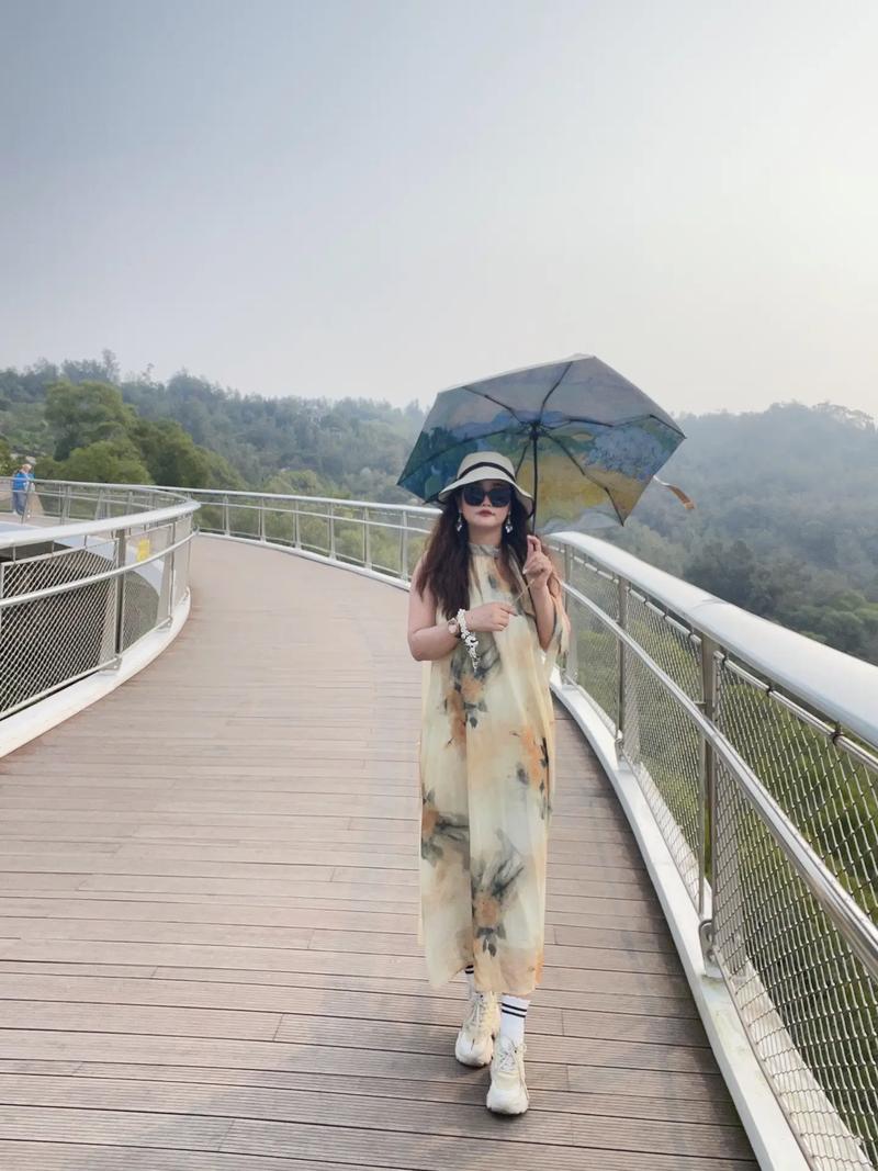重庆伴游名媛招聘--去厦门旅游有什么一定要去的景点