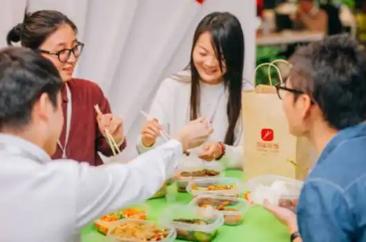工作压力山大怎么办?学会这几招给自己减减压吧!(图4) 工作压力山大怎么办?学会这几招给自己减减压吧!(图4)