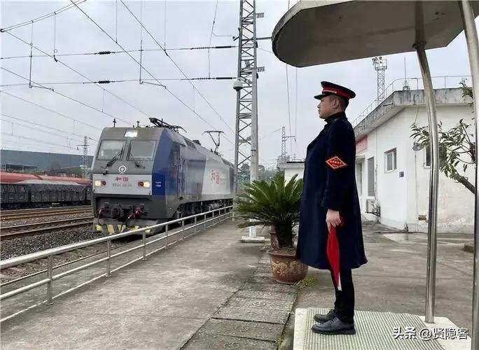 铁路单位哪个**？不追名，勿求利，不熬夜的岗位就是**选择！(图5)