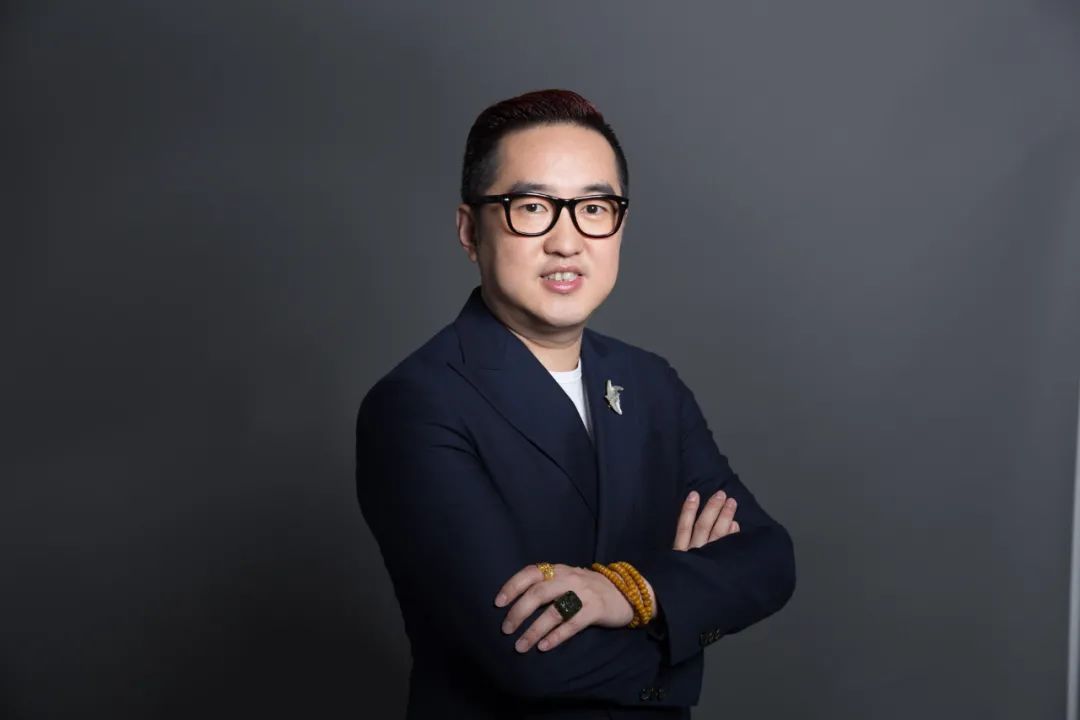 包一峰：“公关一哥”养成记